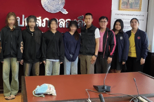 บุกช่วยสำเร็จ! เด็กสาว 4 คนถูกหลอกจากชัยภูมิข้ามแดนไปขังโกดังปอยเปต พบผู้ถูกกักขังรวม 20 คน